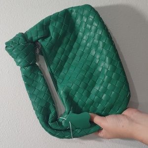 NWT Dark Green JYG Woven Leather Bag Bottege Veneta Style